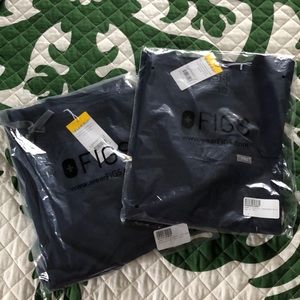 FIGS scrub set. Color navy blue